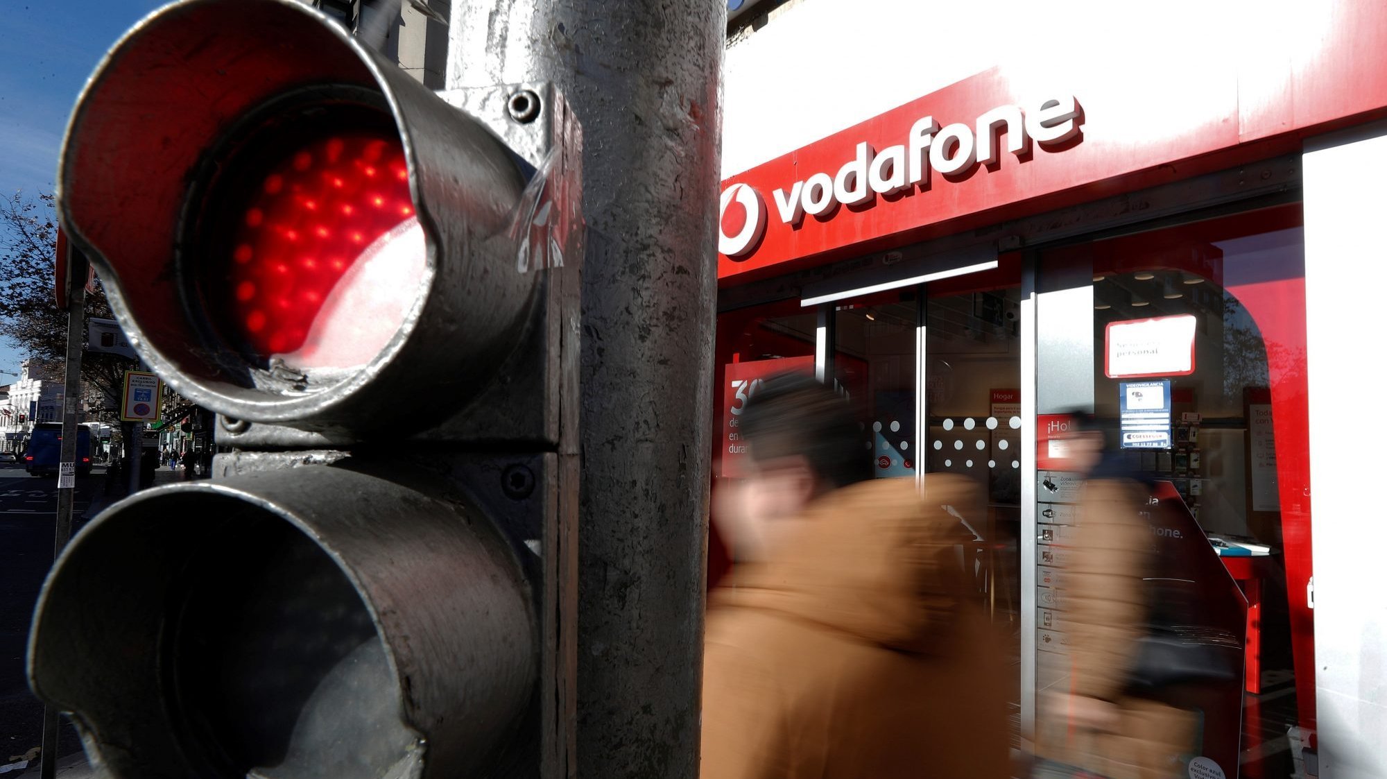 Vodafone diz que os constrangimentos que Anacom invoca são &quot;o resultado de um processo que foi mal preparado desde o início&quot;