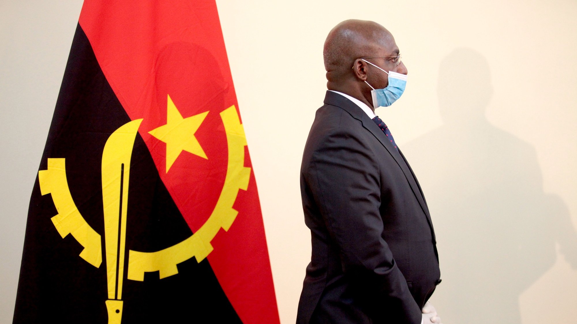 The new Angolan Foreign Afairs Minister, Tete Antonio, during his swearing in ceremony held at Foreign Affairs Ministry in Luanda, Angola, 9th April 2020.  AMPE ROGERIO/LUSA