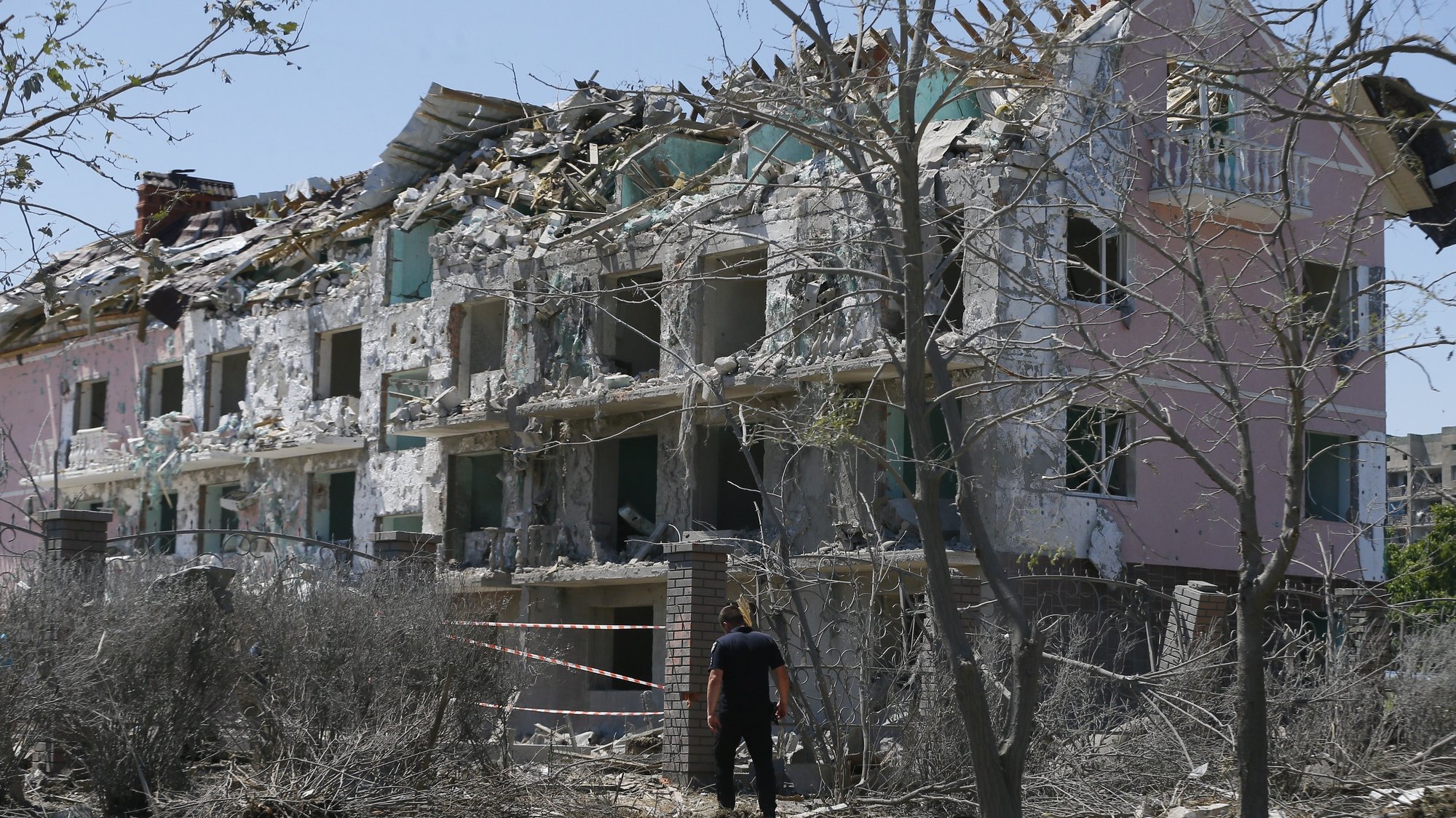 epa10046644 A destroyed holiday hotel after shelling hit the small town of Serhiivka near Odesa, southern Ukraine, 01 July 2022. At least 19 people were killed and 38 others injured, including six children, after overnight shelling hit a nine-story building and two holiday hotels in Serhiivka, Bilhorod-Dnistrovskyi district, Odesa region, the state emergency service said in a statement on 01 July.  EPA/STR