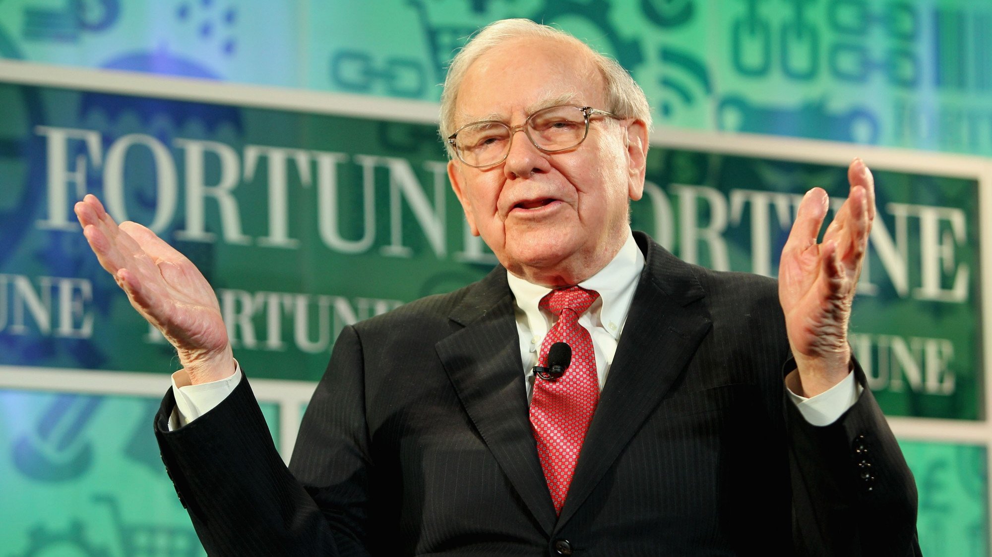 Warren Buffet, o bilionário de 90 anos, já assumiu outros erros em aquisições nos últimos anos