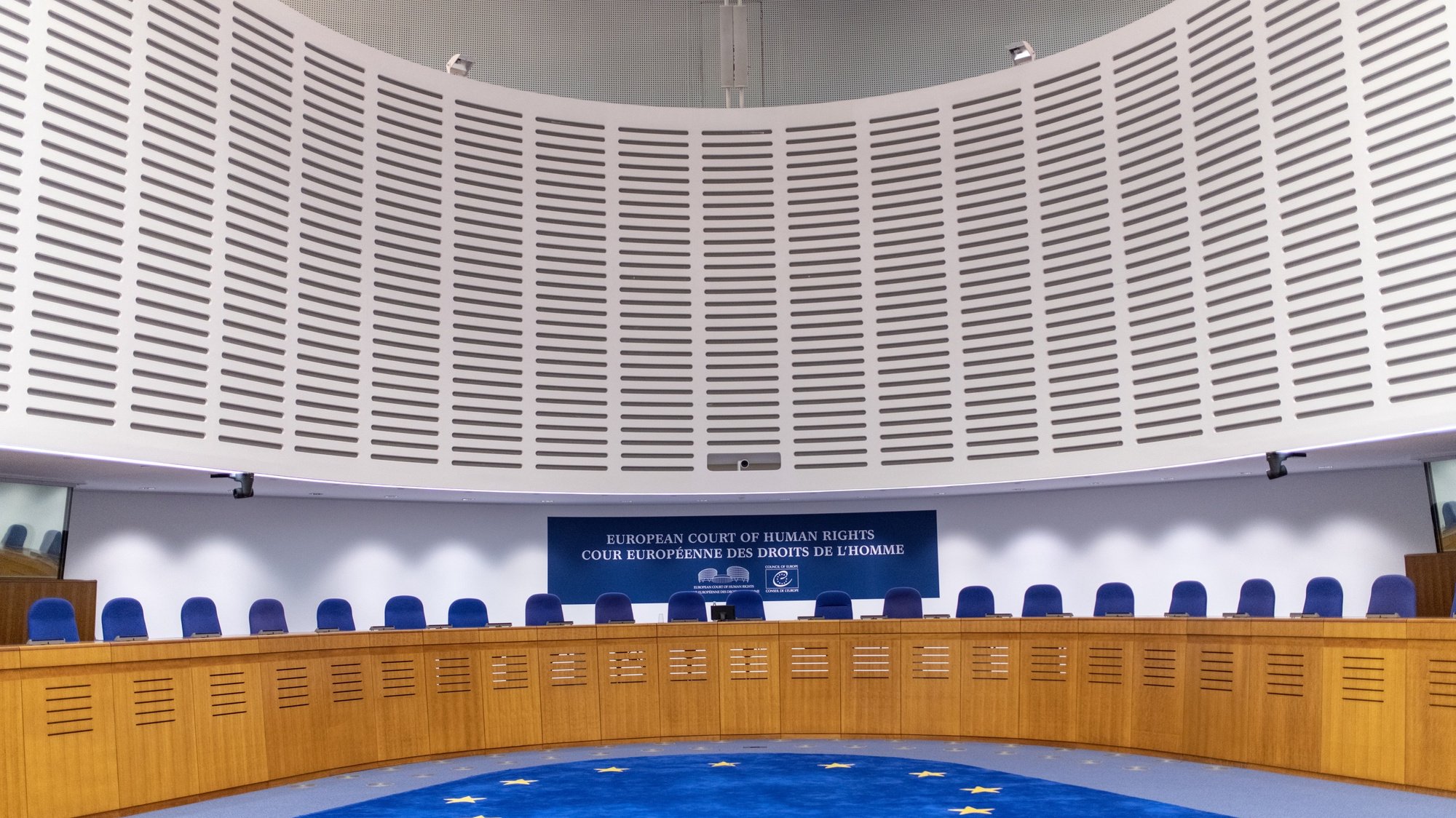 epa07166801 The courtroom in the European Court of Human Rights (ECHR) is seen ahead of the judgment regarding the case of Russian opposition leader Alexei Navalny against Russia at the court in Strasbourg, France, 15 November 2018. The case deals with the arrest of Alexei Navalny on seven occasions at different public gatherings, and his subsequent prosecution for administrative offences.  EPA/PATRICK SEEGER