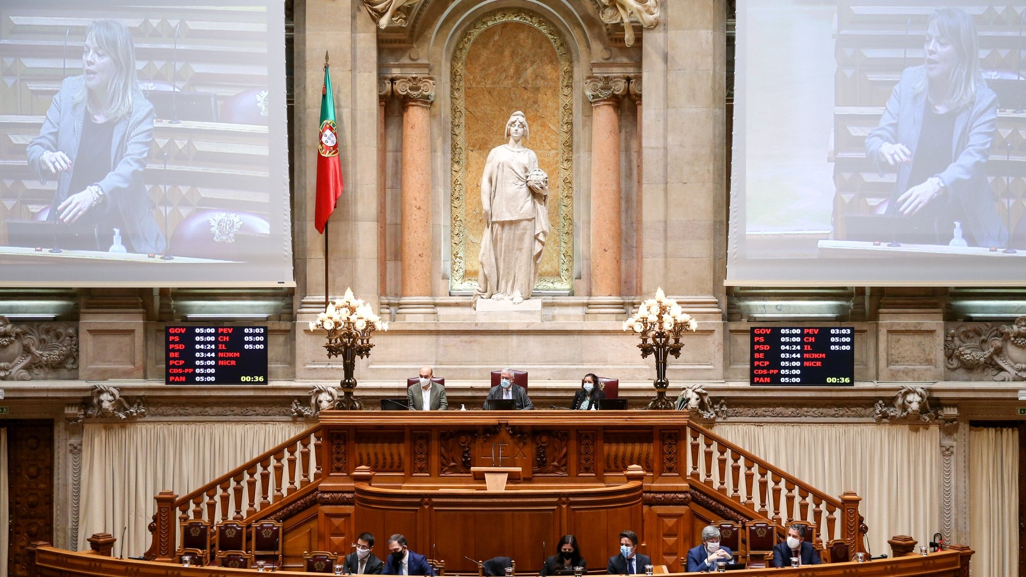 Discussão das normas avocadas para o Orçamento do Estado 2021 (OE2021), na Assembleia da República, em Lisboa, 26 de novembro de 2020. MANUEL DE ALMEIDA/LUSA