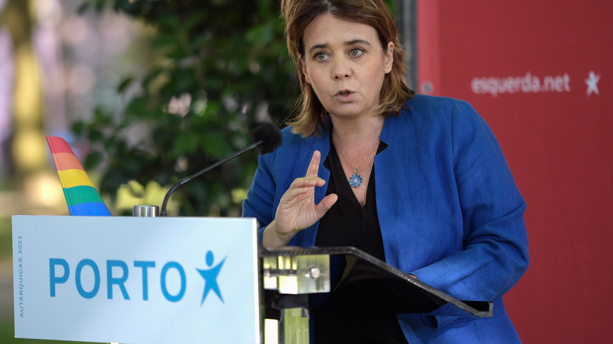 A coordenadora nacional do Bloco de Esquerda (BE), Catarina Martins, discursa na apresentação de candidatos autárquicos ao Porto, no Porto, 06 de junho de 2021. FERNANDO VELUDO/LUSA