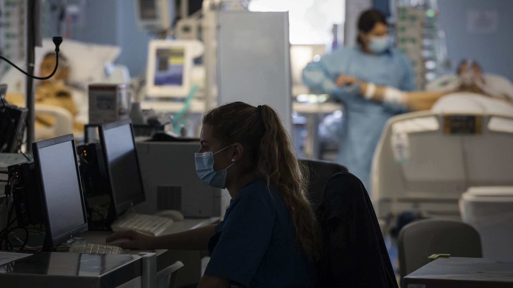 Unidade de cuidados intensivos do Hospital de São João, hospital que enfrentou a pandemia de covid-19, Porto, 18 de maio de 2021. (ACOMPANHA TEXTO DE 19/05/2021) JOSÉ COELHO/LUSA