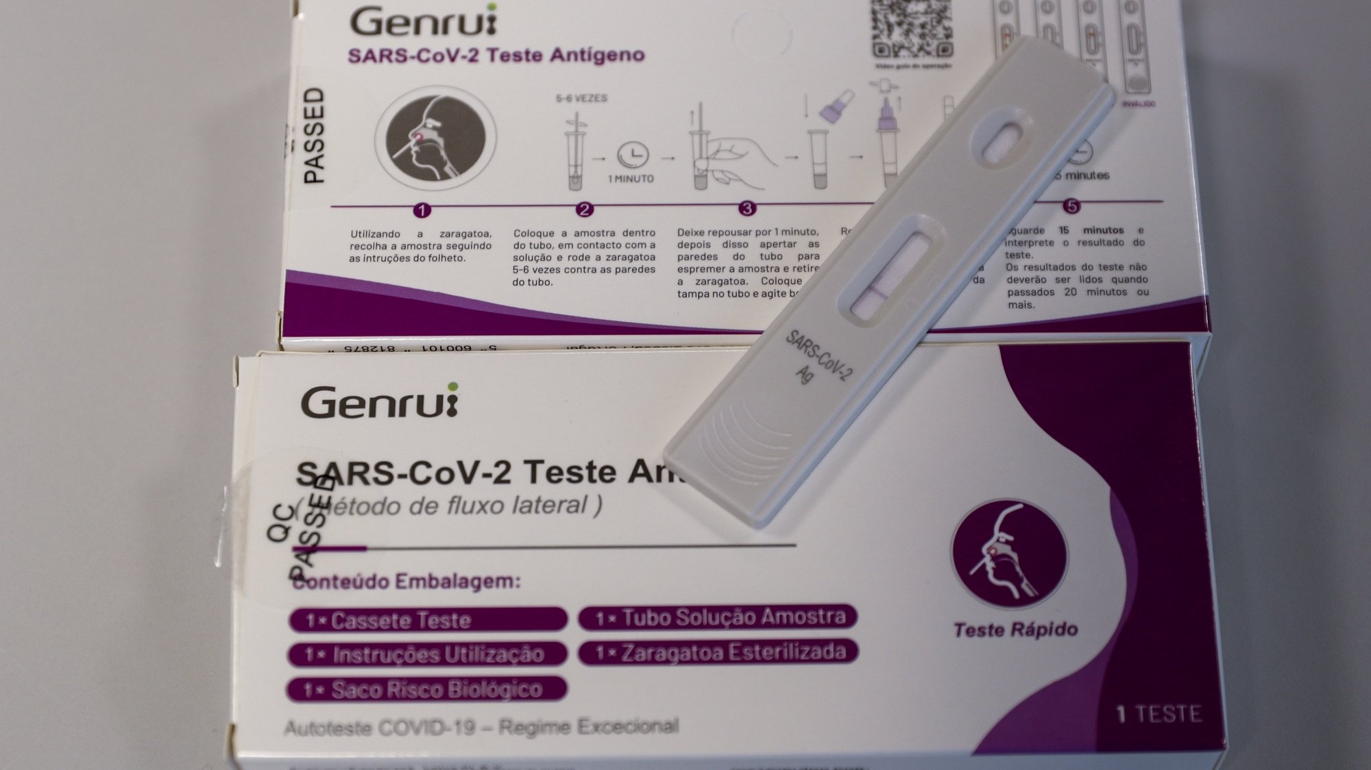Um dos testes rápidos para a covid-19, que pode ser utilizado na prevenção, contenção e mitigação da transmissão do vírus provocado pela covid-19, Lisboa, 12 de julho de 2021. ANTÓNIO COTRIM/LUSA