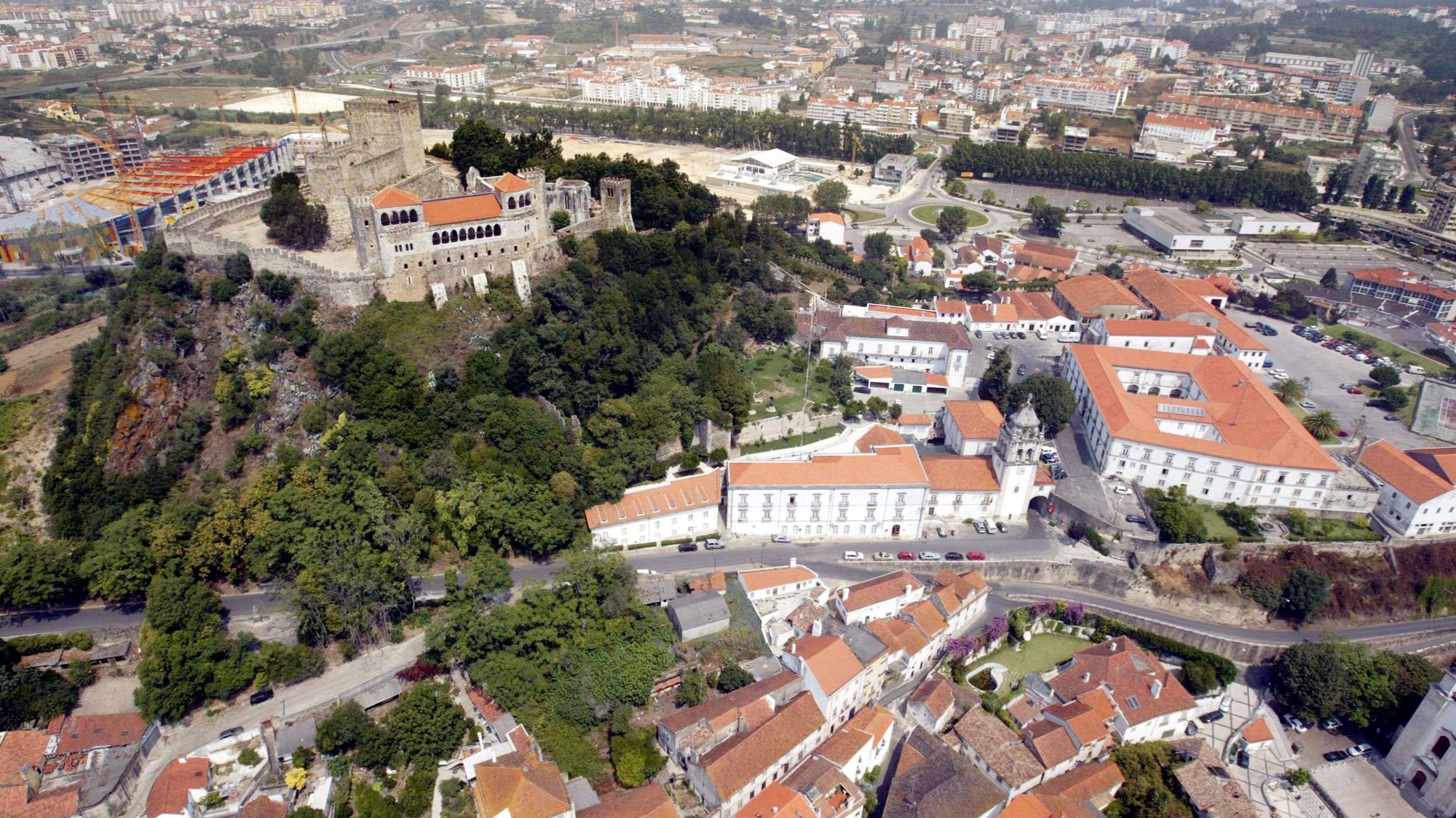 20031014:LEIRIA: Castelo de Leiria. FOTO PAULO CUNHA / LUSA