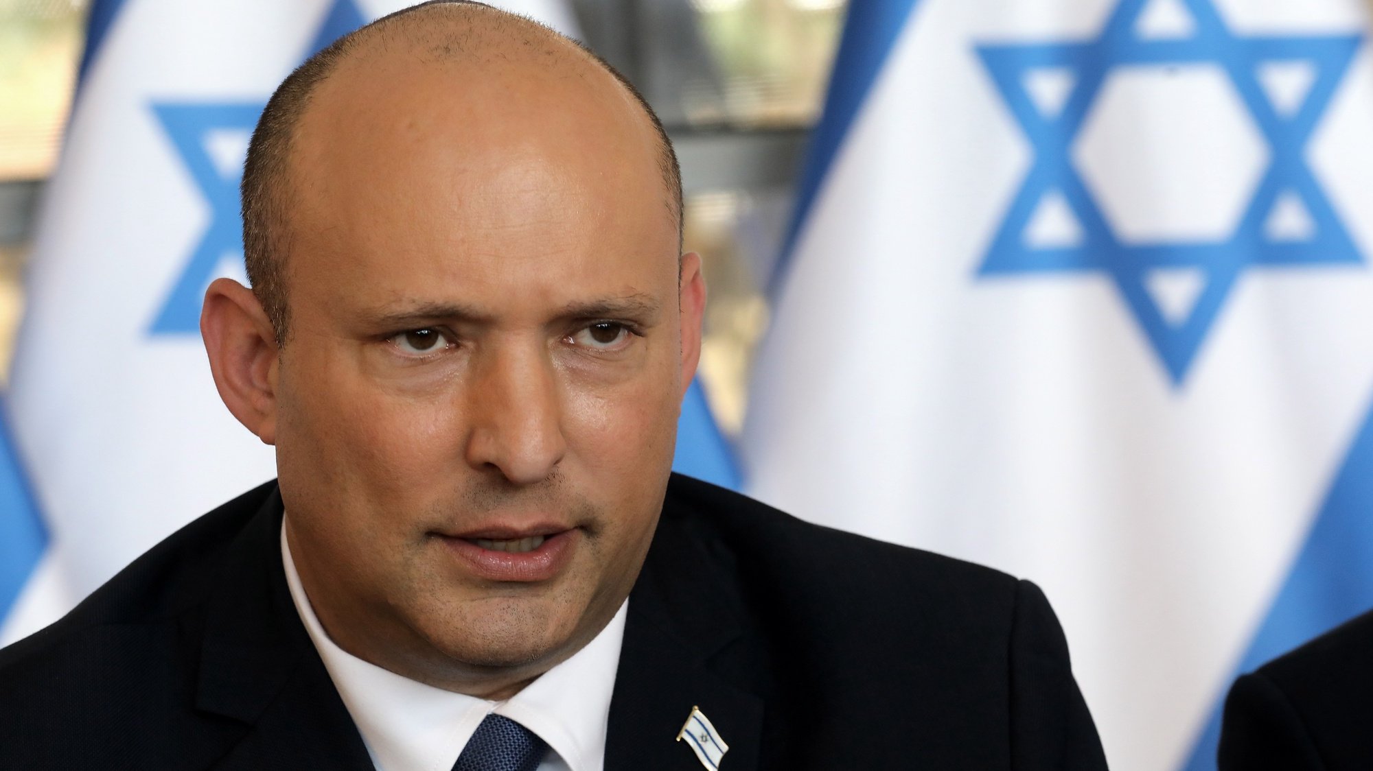 epa09983908 Israeli Prime Minister Naftali Bennett attends a weekly cabinet meeting in Jerusalem, 29 May 2022.  EPA/GIL COHEN-MAGEN / POOL