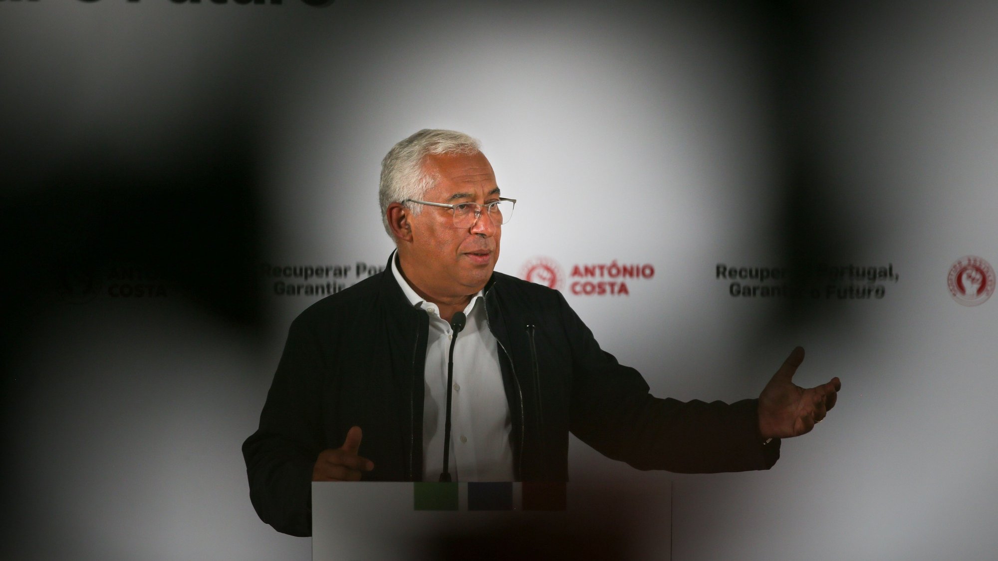 António Costa discursa na apresentação da moção da candidatura a secretário-geral do Partido Socialista (PS) “Recuperar Portugal - Garantir o Futuro” na Figueira da Foz, 29 de maio de 2021. PAULO CUNHA /LUSA
