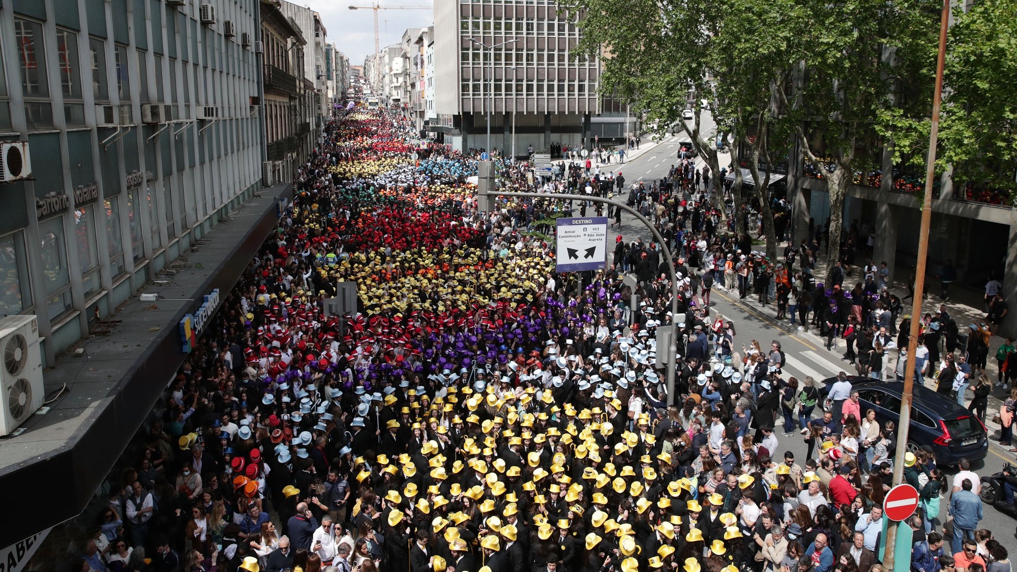 University students attend the procession of graduating academic parade &#039;Queima das Fitas&#039; in Porto, Portugal, 03 May 2022. The event marks, this year, the 100th edition after being suspended for two years because of the covid-19 pandemic. ESTELA SILVA/LUSA