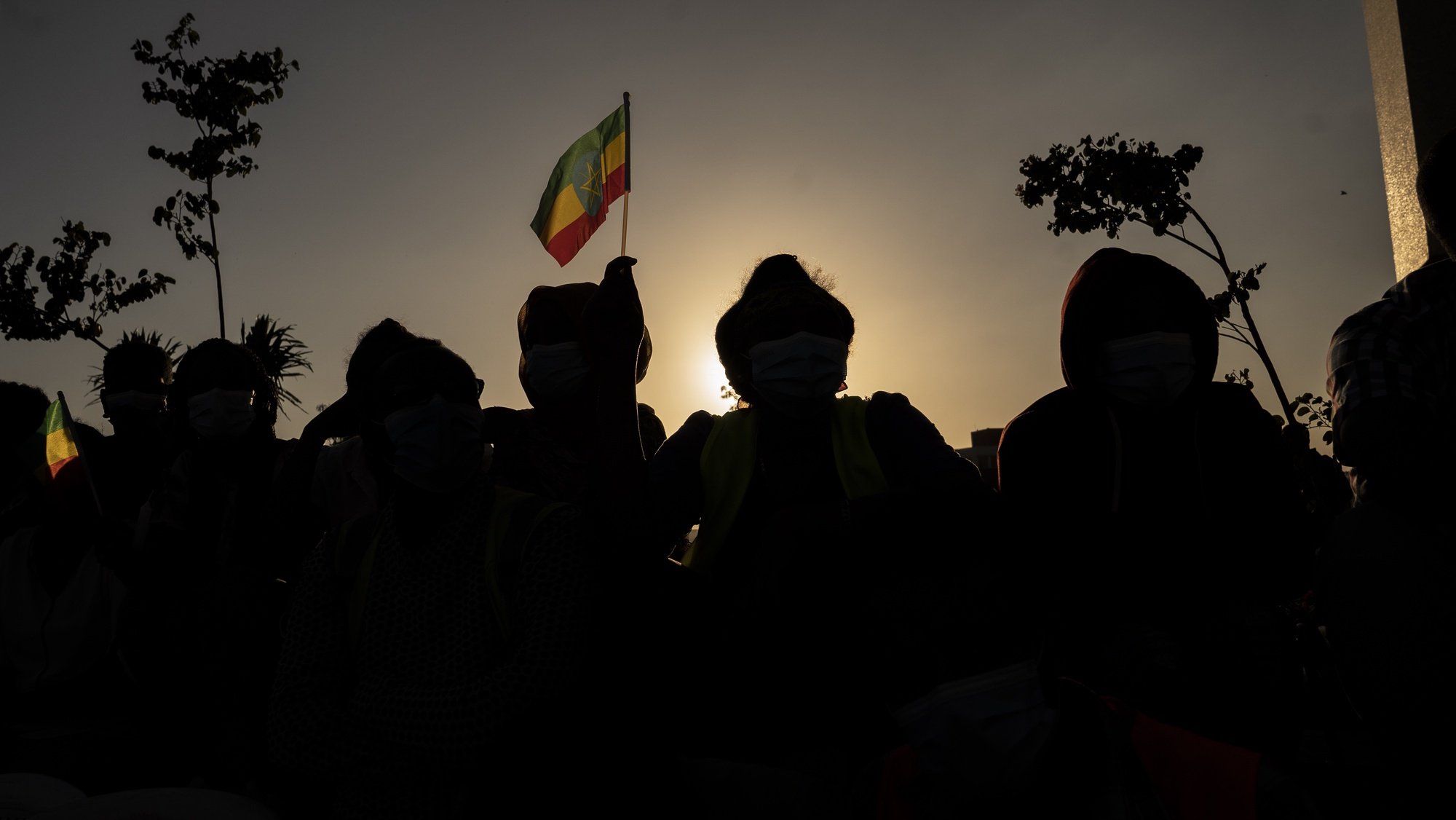 epa09561653 Ethiopians gather for an event marking the one year anniversary of the war in Tigray in the capital Addis Ababa, Ethiopia, 03 November 2021. The Tigray Peoples Liberation Front (TPLF) allegedly attacked an Ethiopian National Defense Force (ENDF) camp on 03 November 2020 starting the war. According to a report released 03 November 2021 by the UN high commission for Human Rights, war crimes and other crimes against humanity have been conducted by both sides in the year long bloody civil war. A nationwide state of emergency has been declared in Ethiopia following advances south through the Amhara region towards the capital city Addis Ababa by the TPLF.  EPA/STR