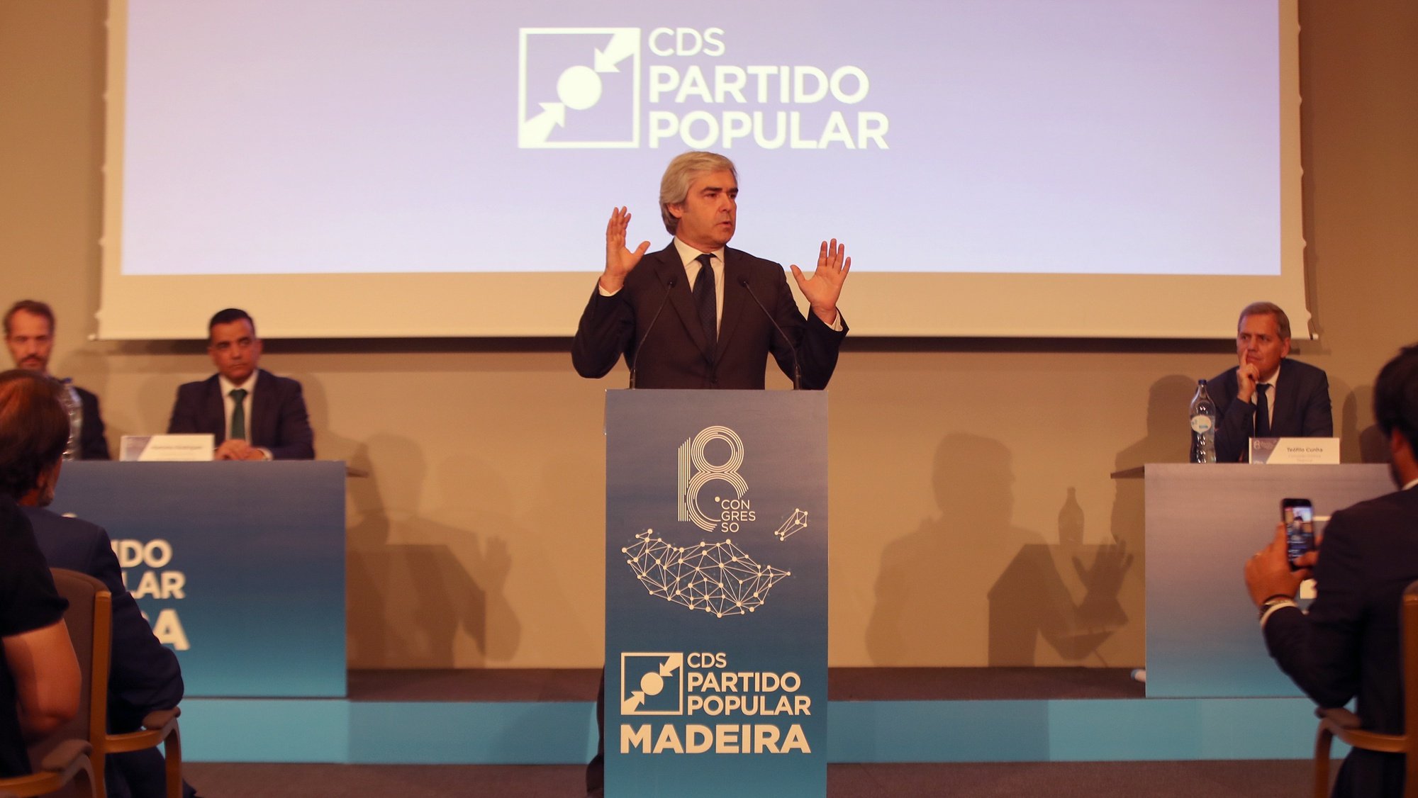 O presidente do CDS-PP, Nuno Melo, intervém no encerramento do XVIII Congresso do CDS-PP/Madeira, no Funchal, 26 de junho de 2022. HOMEM DE GOUVEIA/LUSA