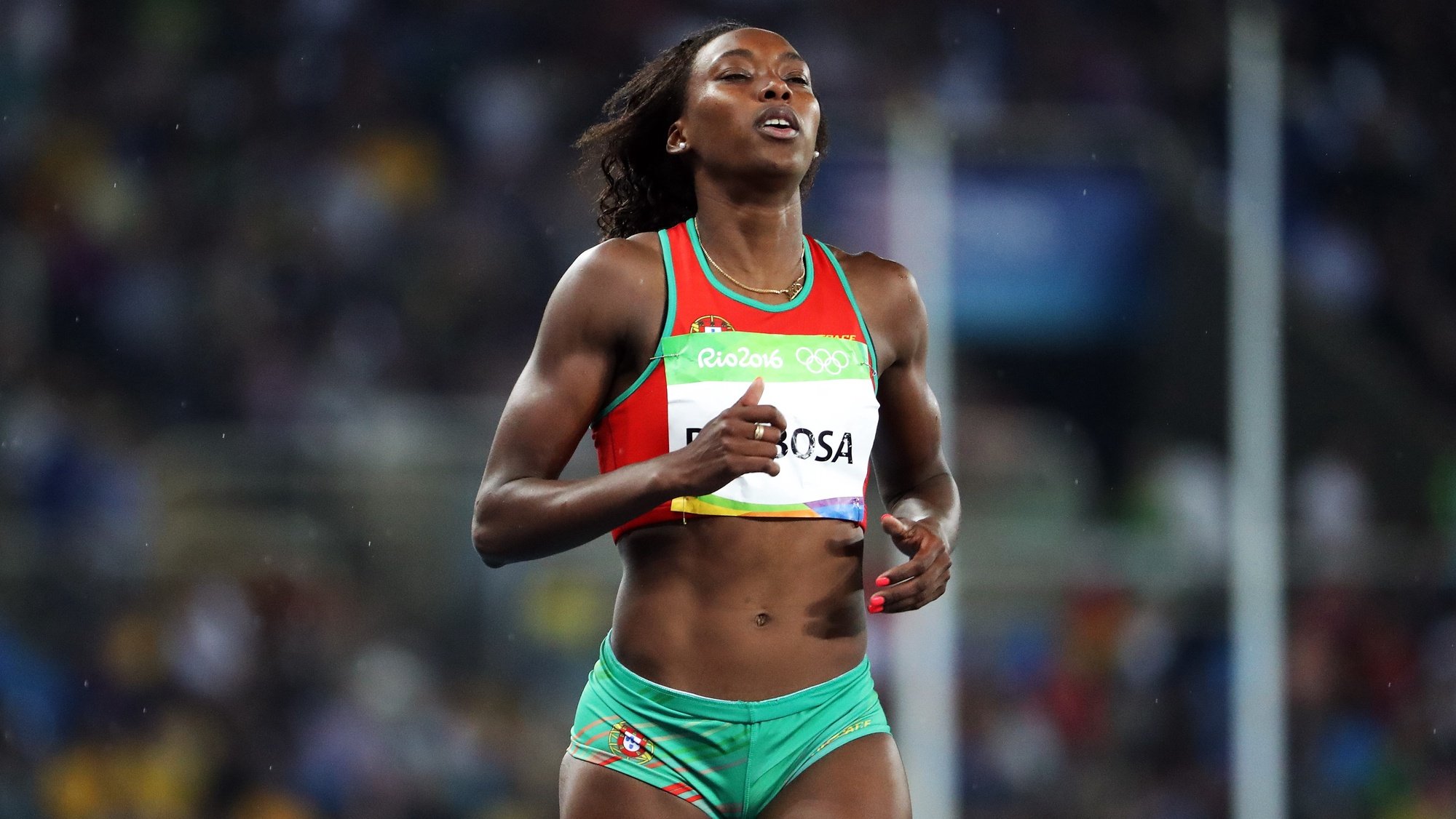 Vera Barbosa in 30th place in the 400m hurdles at the World Championships in Athletics