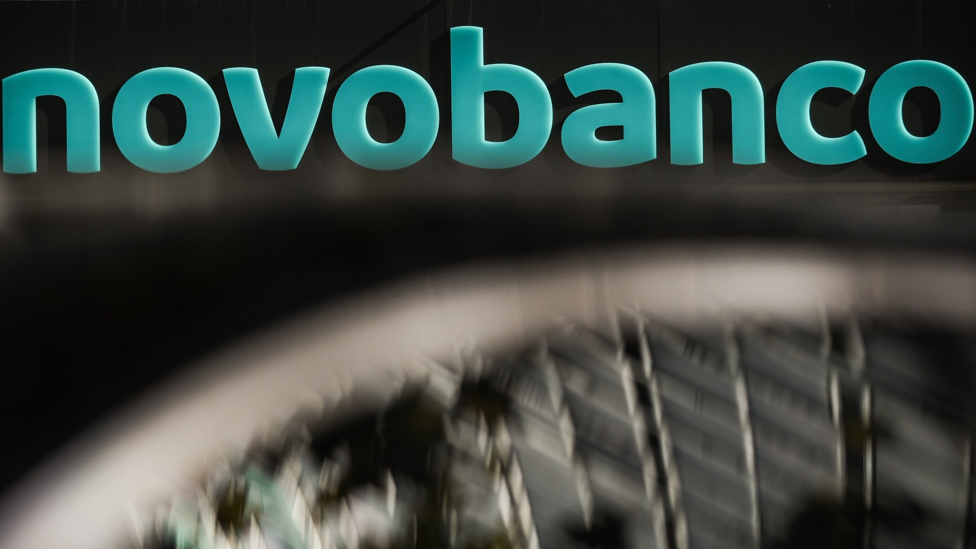 Nova imagem de marca do Novo Banco, em Lisboa, 8 de novembro de 2021. MÁRIO CRUZ/LUSA