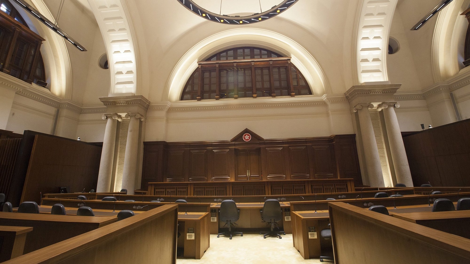 epa04936475 A general view of Hong Kong&#039;s new Court of Final Appeal Building, Hong Kong, China, 18 September 2015. Renovations have been completed on the old Hong Kong Legislative Council Building, which in turn used to be Hong Kong&#039;s High Court during colonial times.  EPA/ALEX HOFFORD