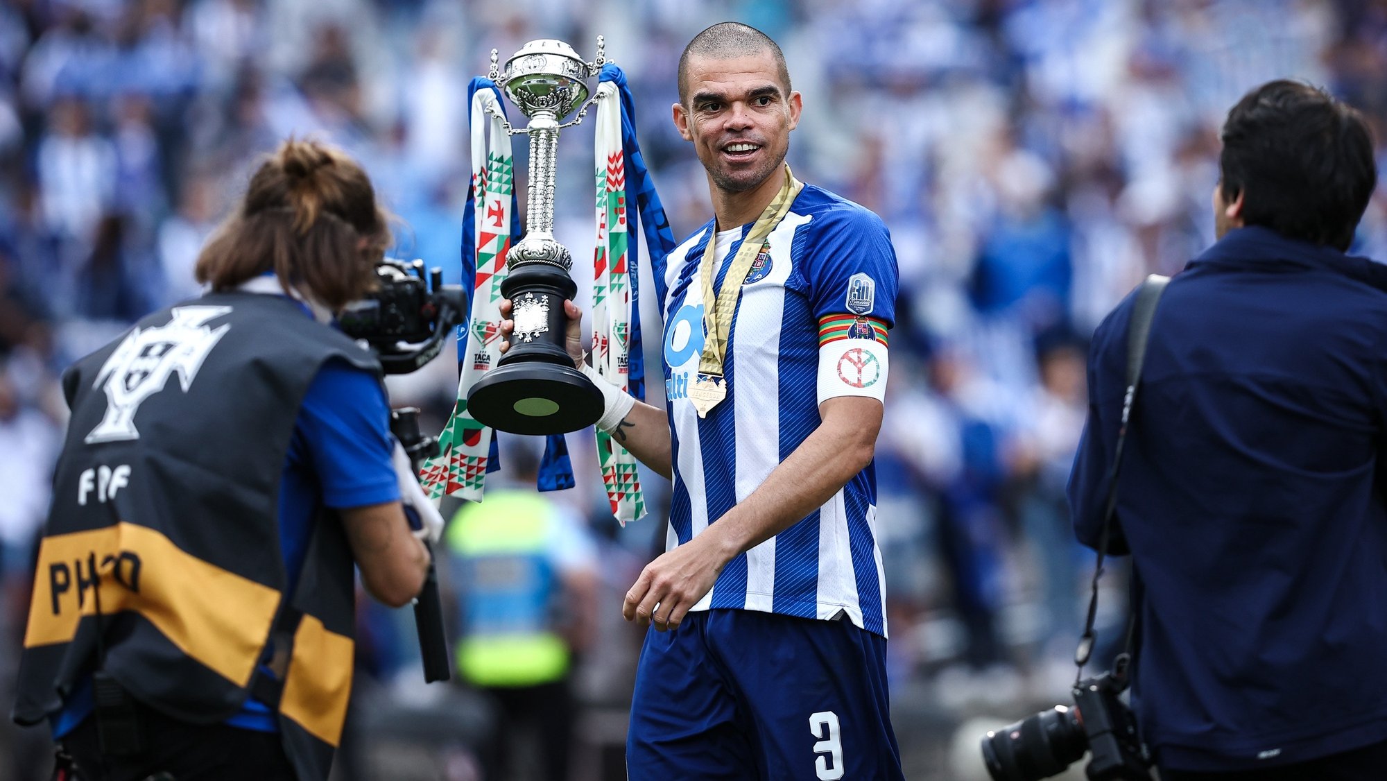 FC Porto&#039;s Pepe pose with the trophy after winning the Portuguese Cup final soccer match against CD Tondela at Jamor National stadium in Oeiras, outskirts of Lisbon, Portugal, 22 May 2022. RODRIGO ANTUNES/LUSA