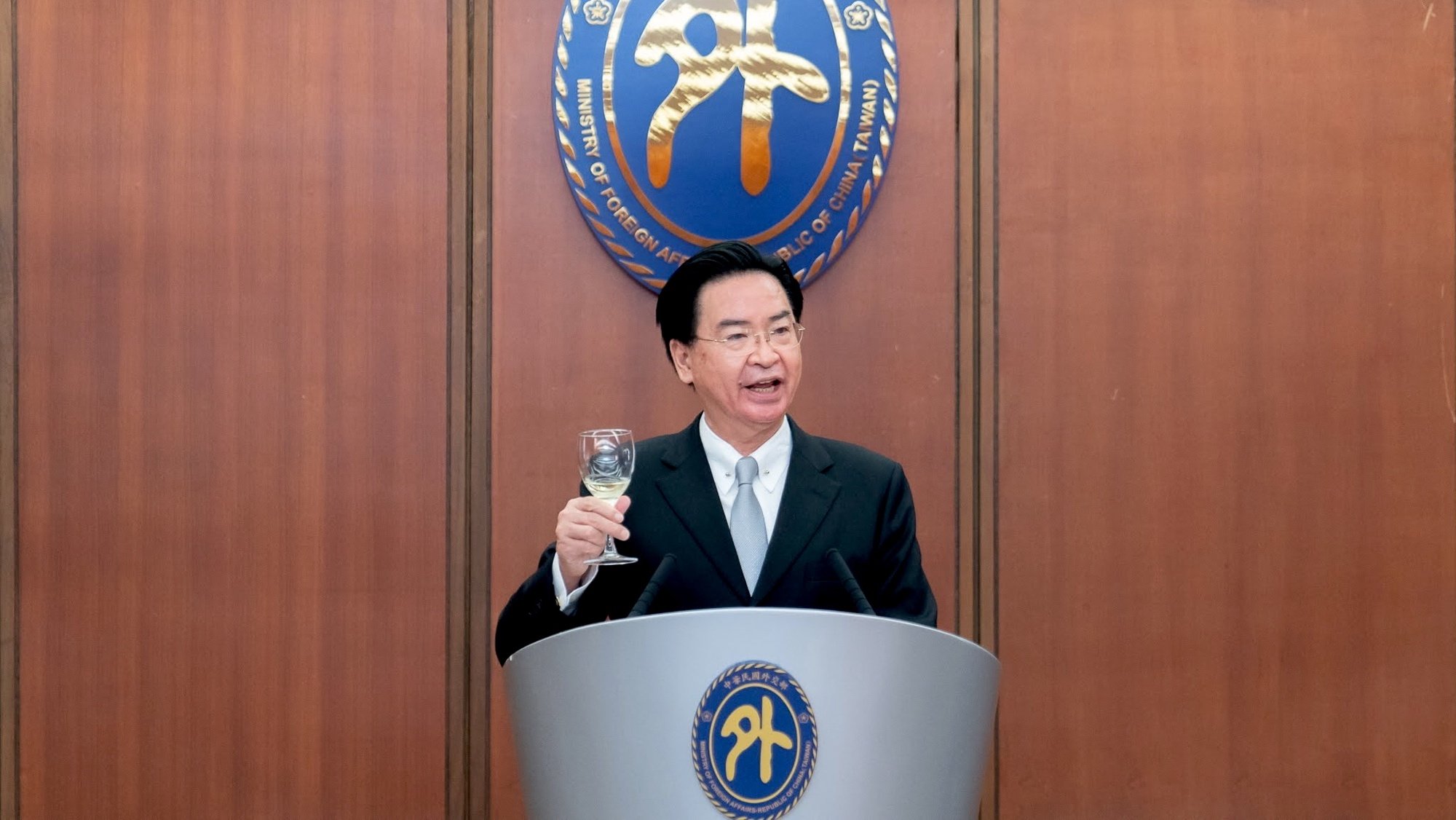epa09610836 A handout photo made available by Taiwan Foreign Ministry shows Taiwan foreign minister Joseph Wu makes a toast to members of the Baltic States’ delegation during a meeting and luncheon inside the Foreign Ministry in Taipei, Taiwan, 29 November 2021. The delegation which is led by Lithuanian lawmaker Matas Maldeikis consisted of parliamentarians from Lithuania, Latvia and Estonia, which will be taking part in the Open Parliament Forum 2021 in Taipei, in addition to attending meetings with Taiwanese high ranking officials including Taiwan foreign minister Joseph Wu, amid China rising threats from China.  EPA/TAIWAN FOREIGN MINISTRY HANDOUT  HANDOUT EDITORIAL USE ONLY/NO SALES