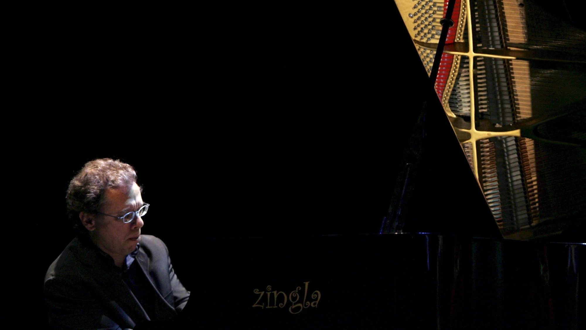 O pianista português Mário Laginha, cujo álbum, em trio, foi eleito o melhor álbum de 2020