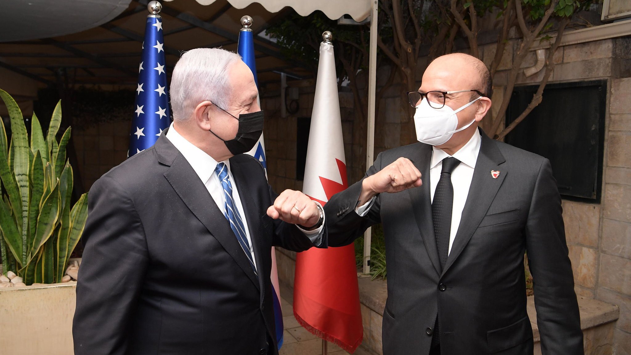 Benjamin Netanyahu- Mike Pompeo-Abdullatif bin Rashid Al Zayani meeting
