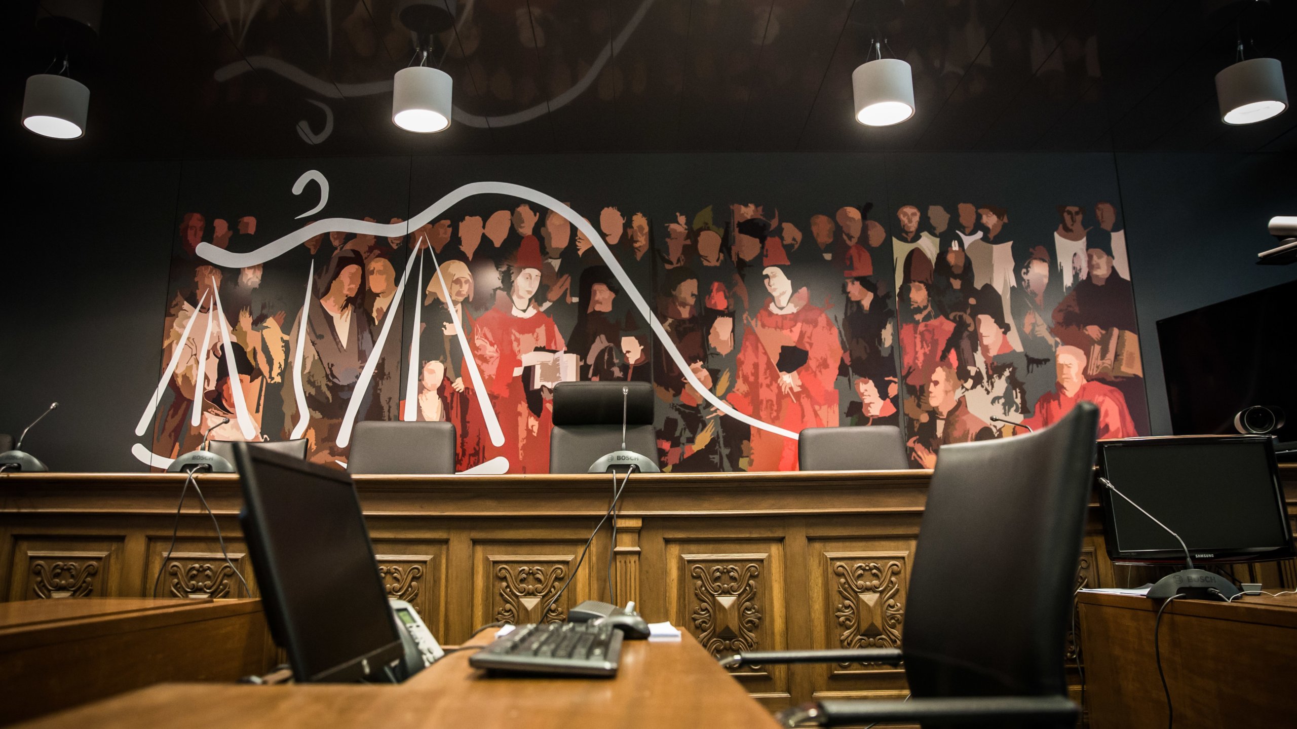 Os juízes nomeados vão assumir funções a partir do dia 1 de janeiro de 2021, exceto no caso da Comarca de Faro