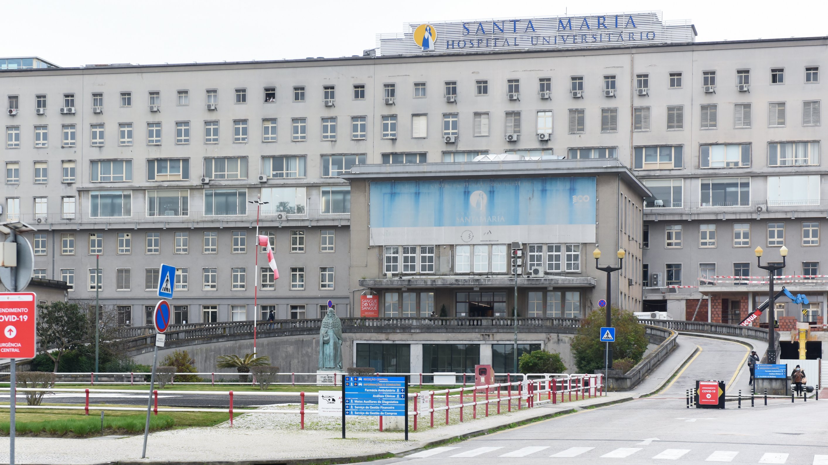 View of Santa Maria University Hospital, as Portuguese