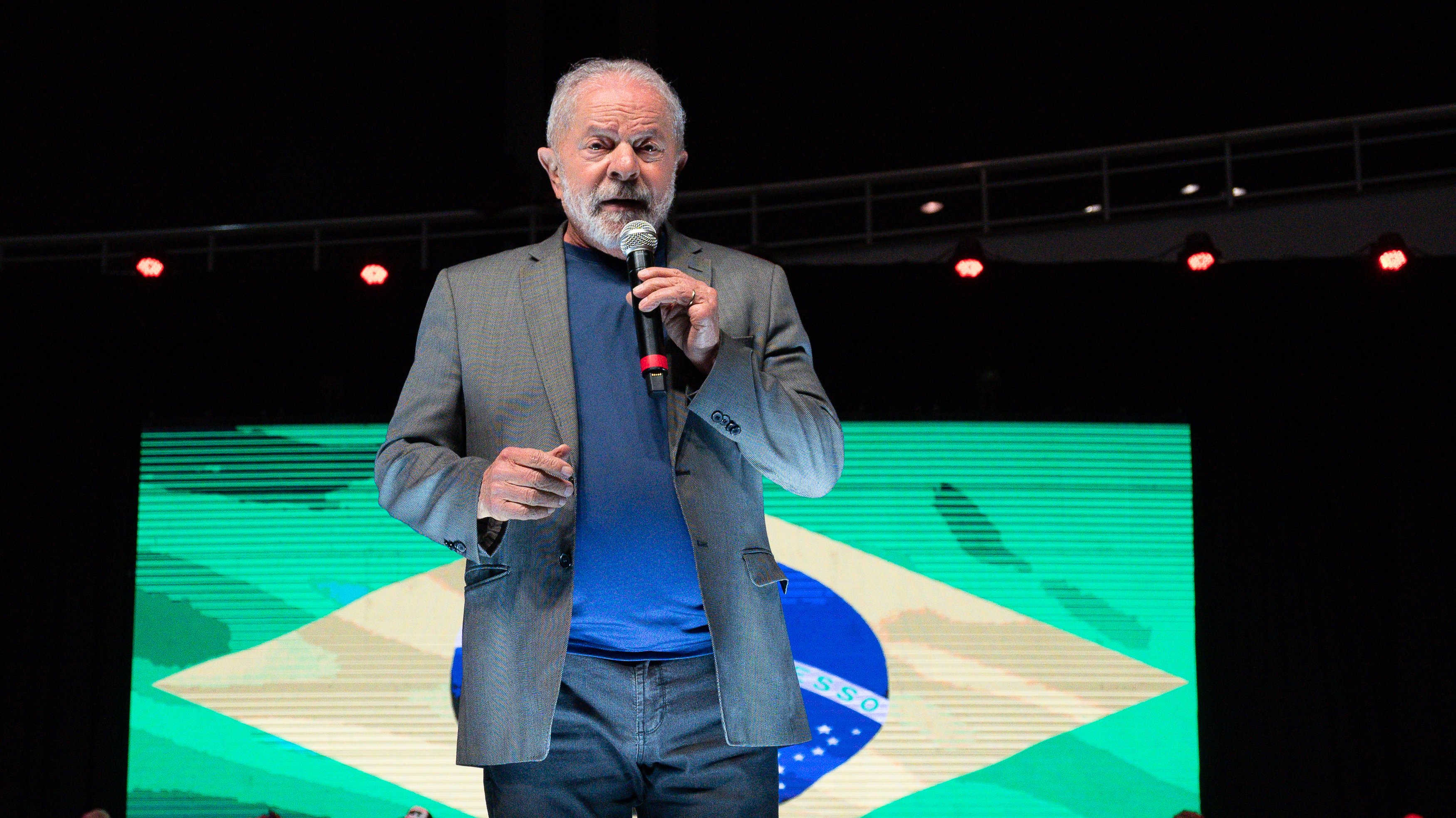 Lula Continues Campaign Agenda Despite Escalate in Pre-Election Political Violence