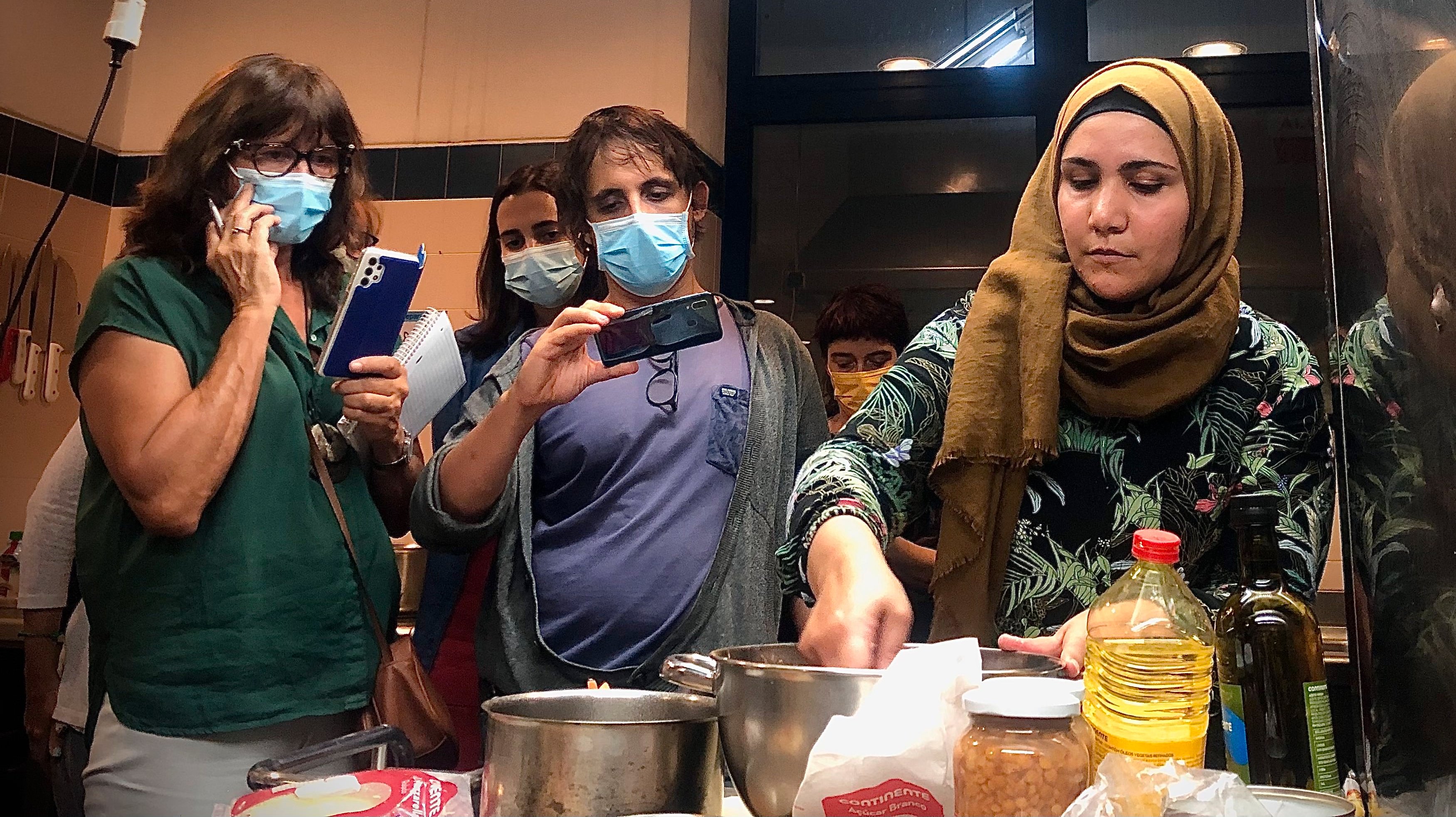 Enas Fathallah, refugiada vinda da Síria num workshop