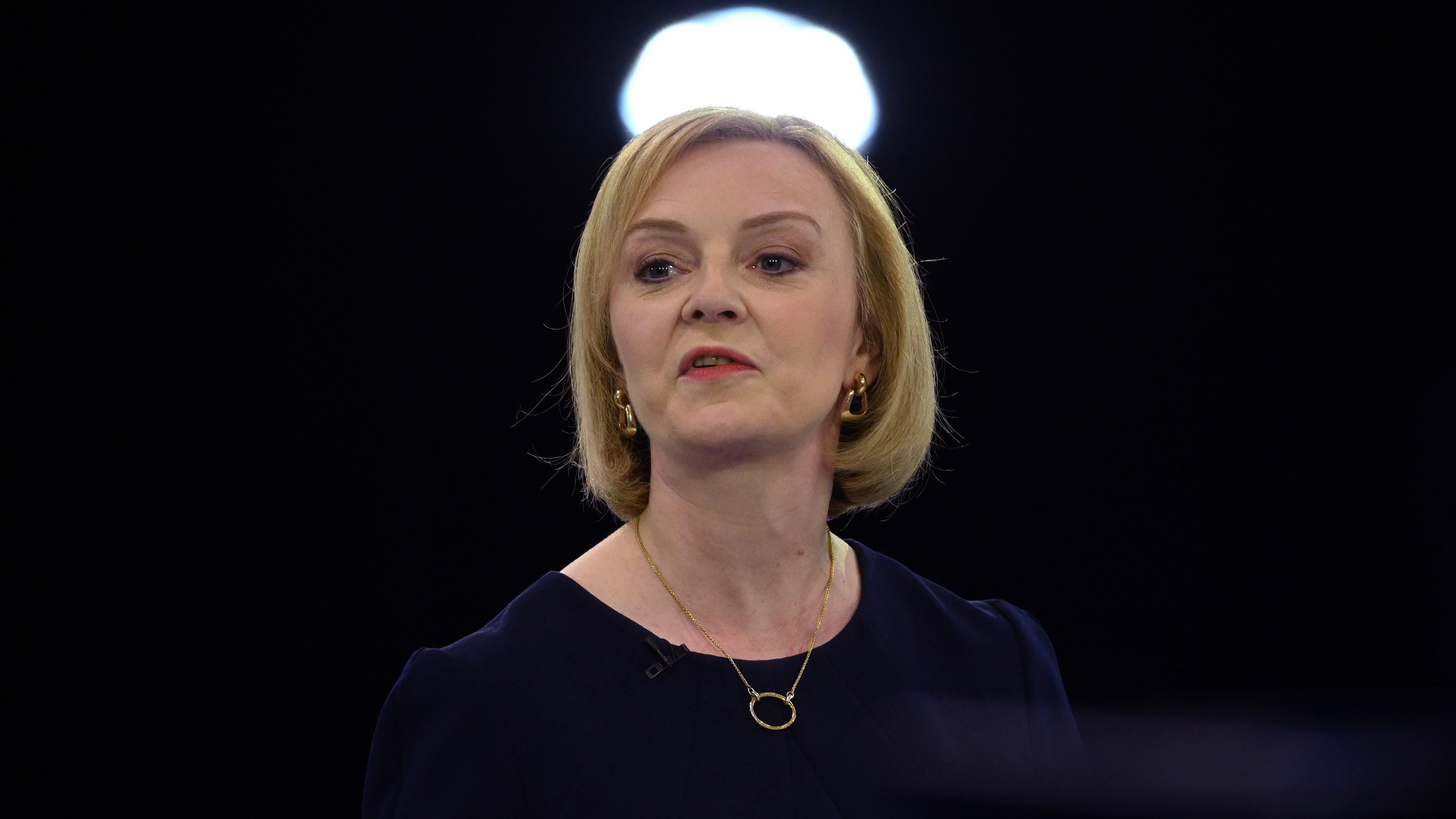 Liz Truss cancels BBC interview.  Sunak accuses her of “evading scrutiny”