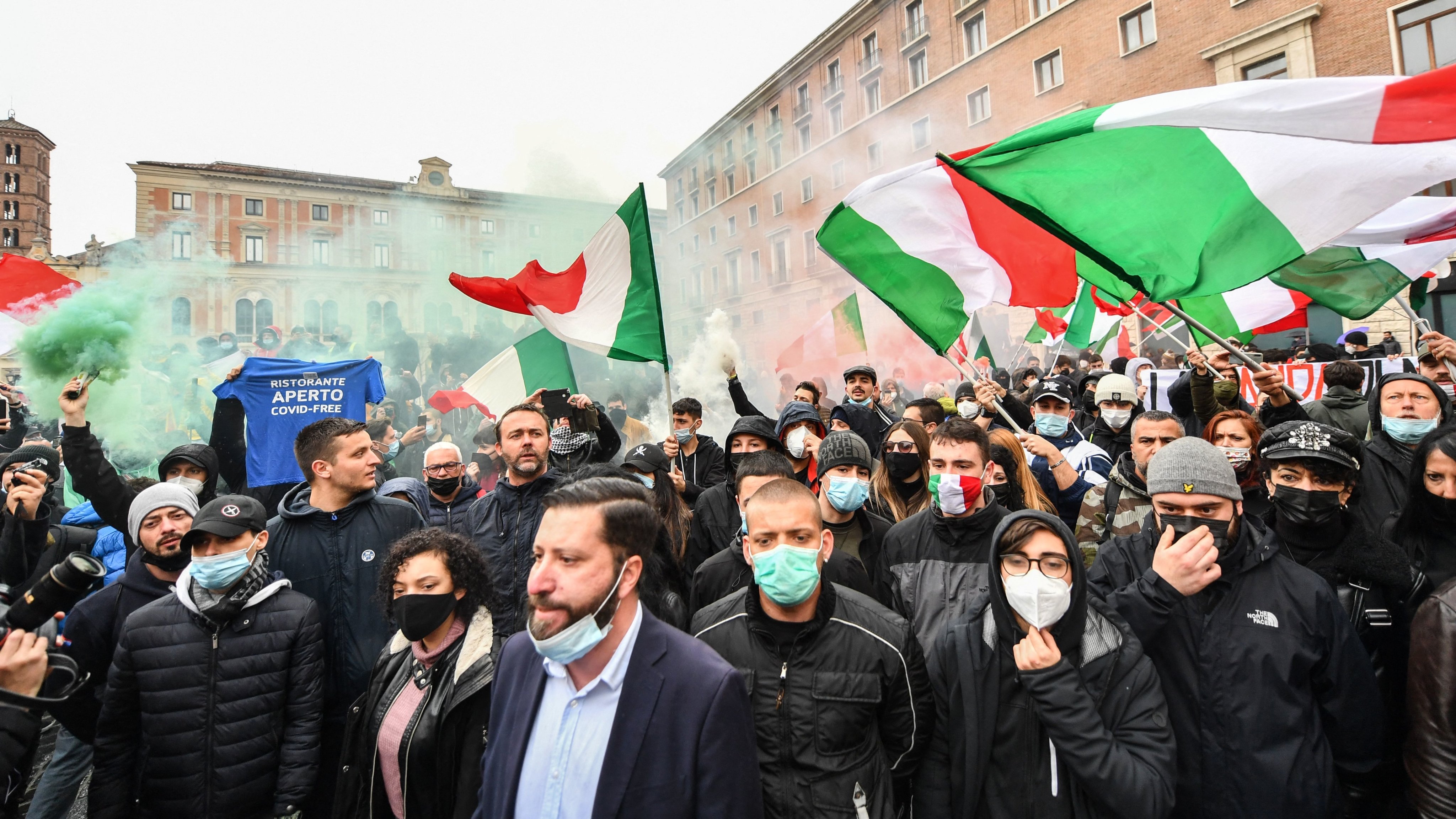 ITALY-HEALTH-VIRUS-ECONOMY-PROTEST