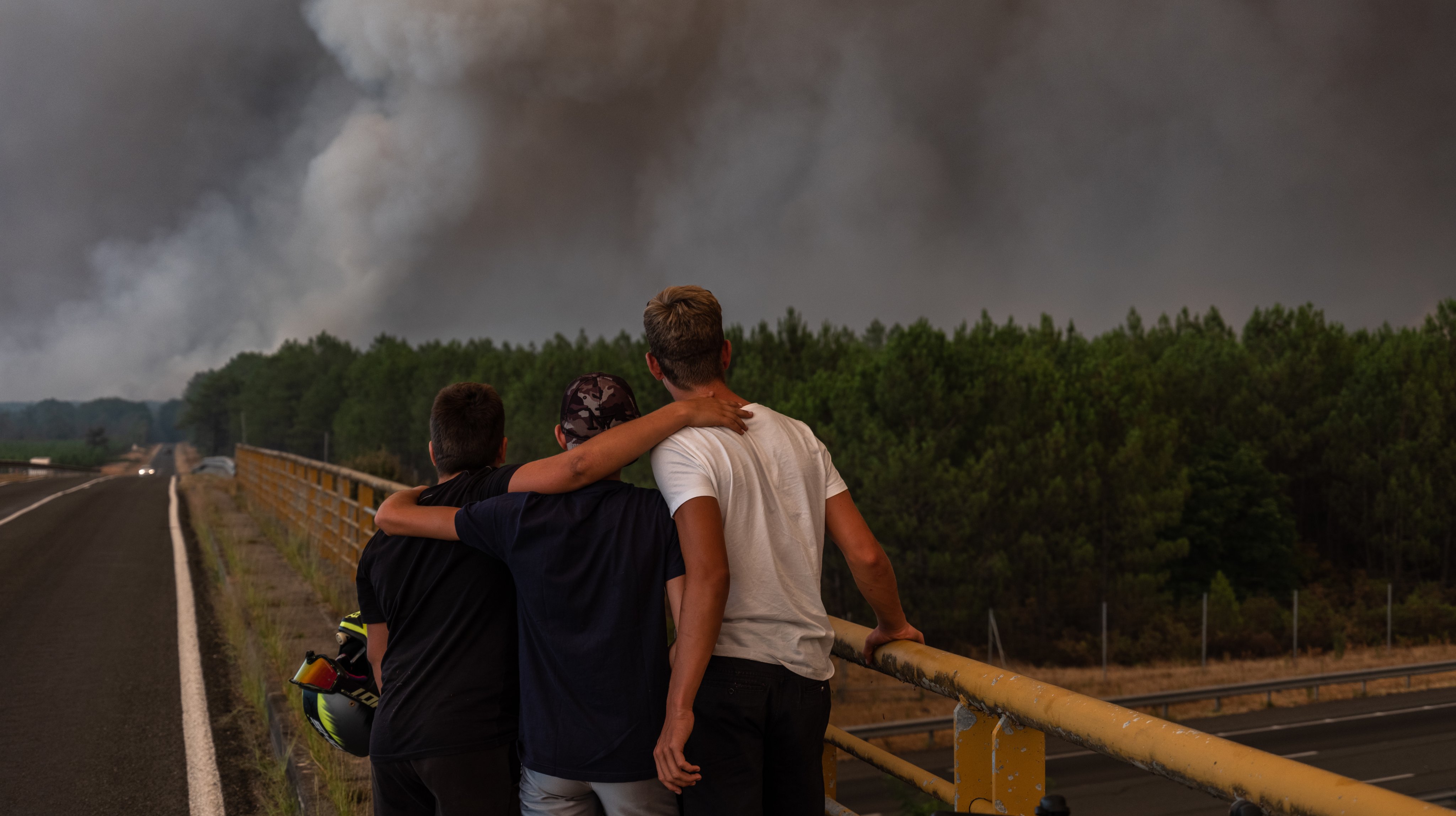 In France,resumption Of The Giant Fire Of Landiras