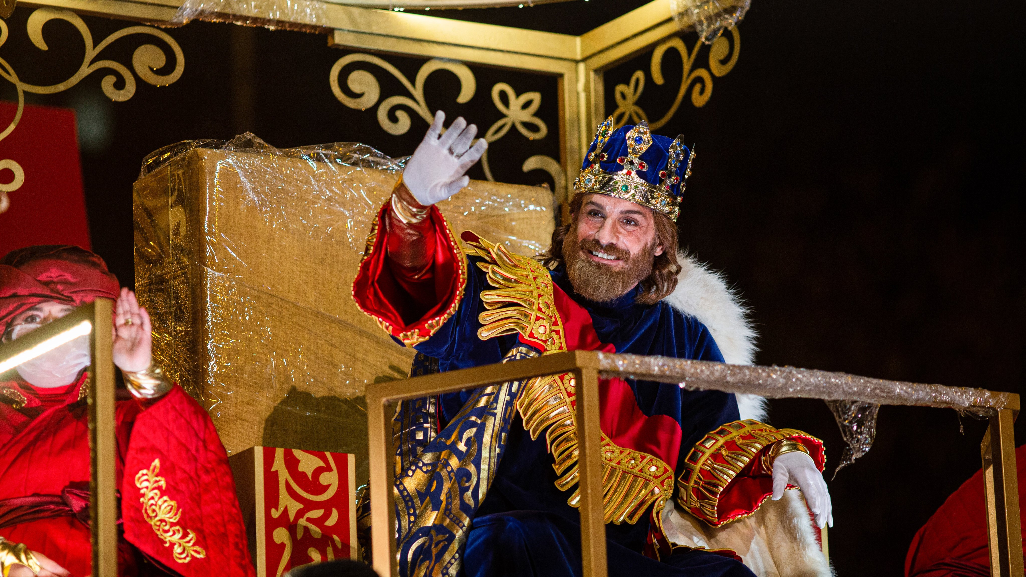 O Rei Mago Gaspar na celebração da Noite de Reis em Madrid, Espanha