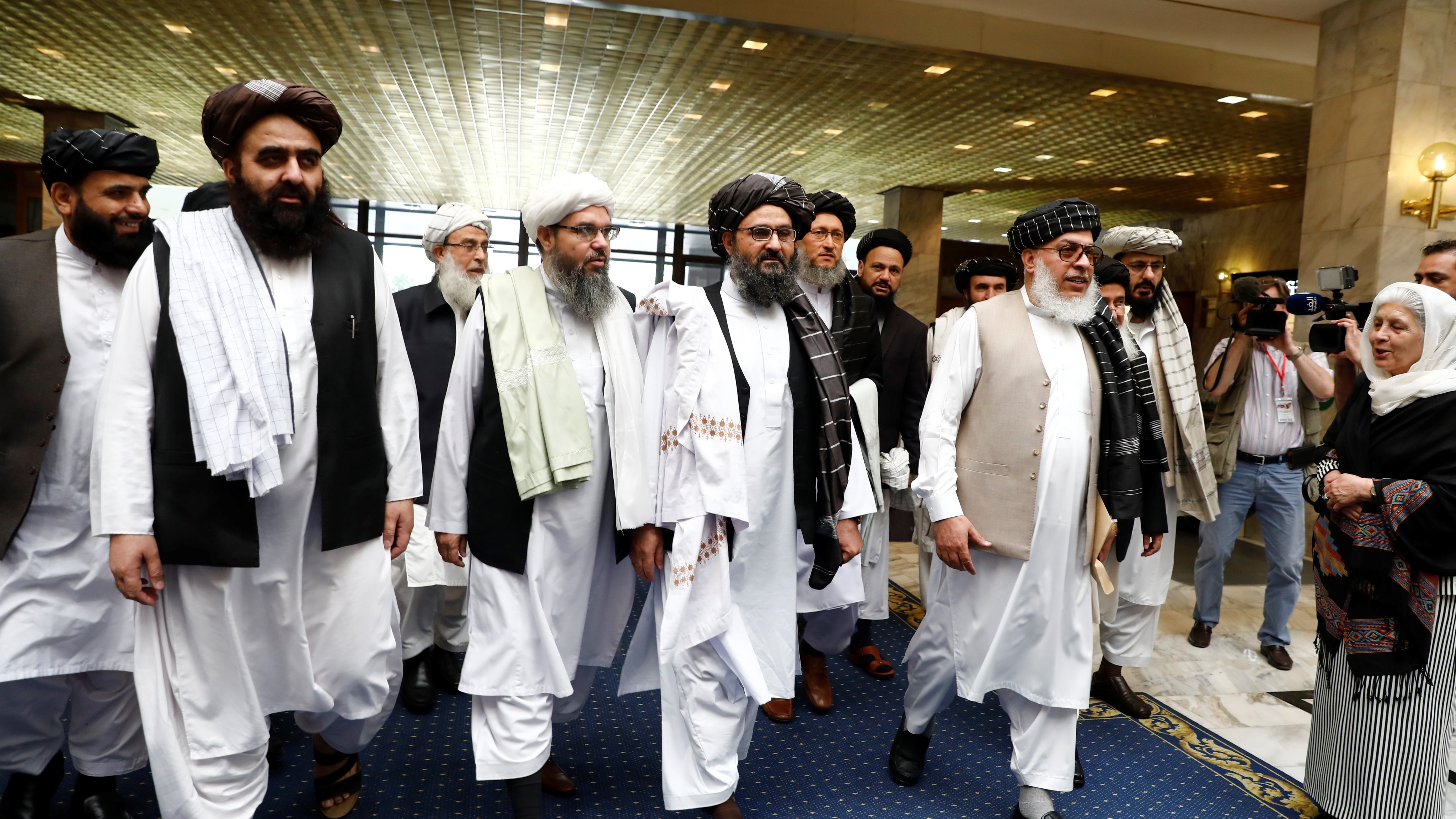 Representantes do governo talibã, liderados por Mullah Abdul Ghani, em conversações com Rússia. Moscovo, 28 de maio de 2021