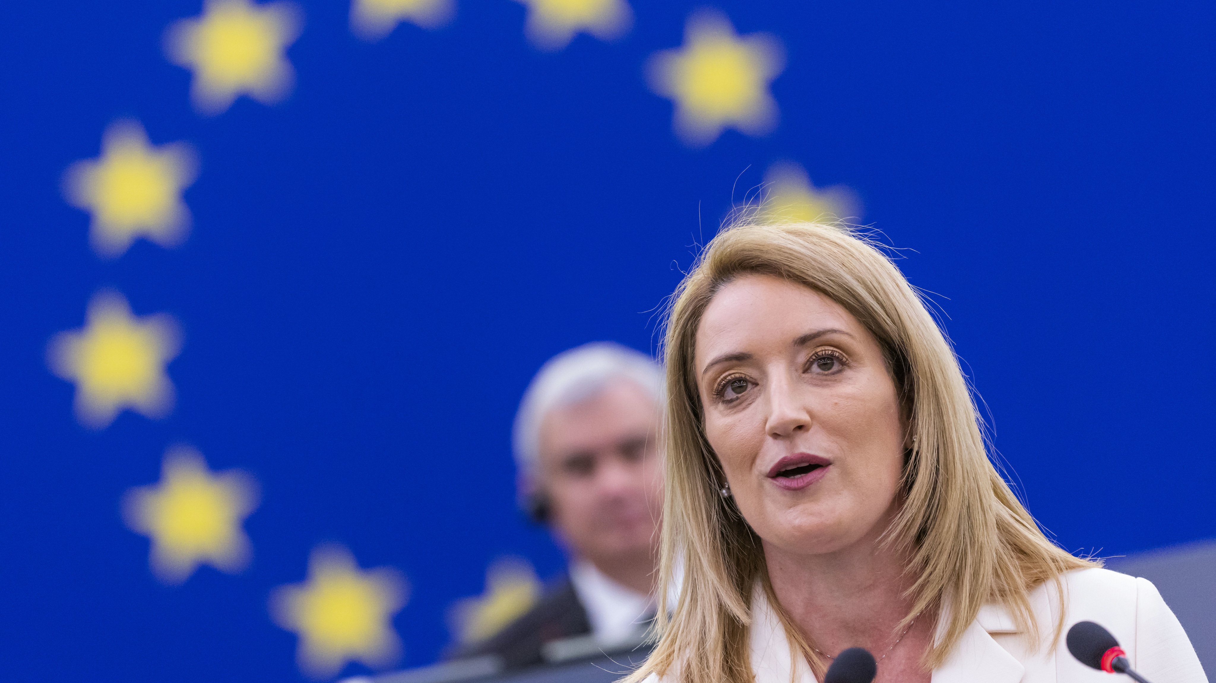 Roberta Metsola é a nova presidente do Parlamento Europeu