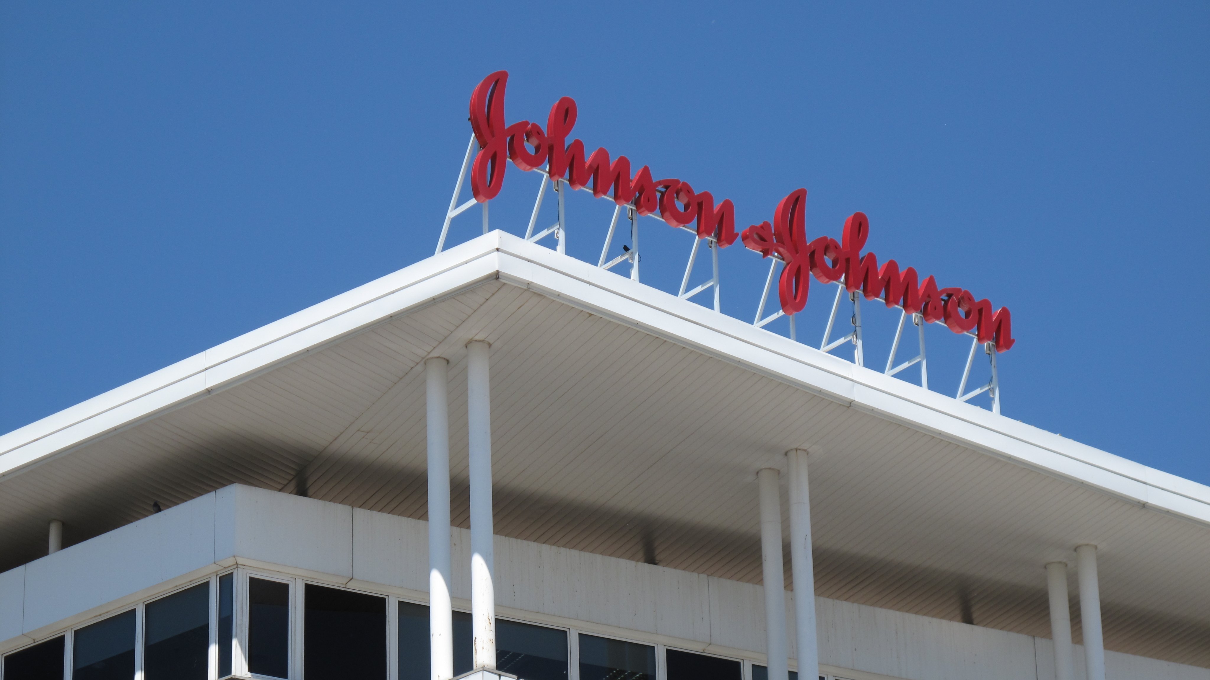 Johnson And Johnson Building in Madrid