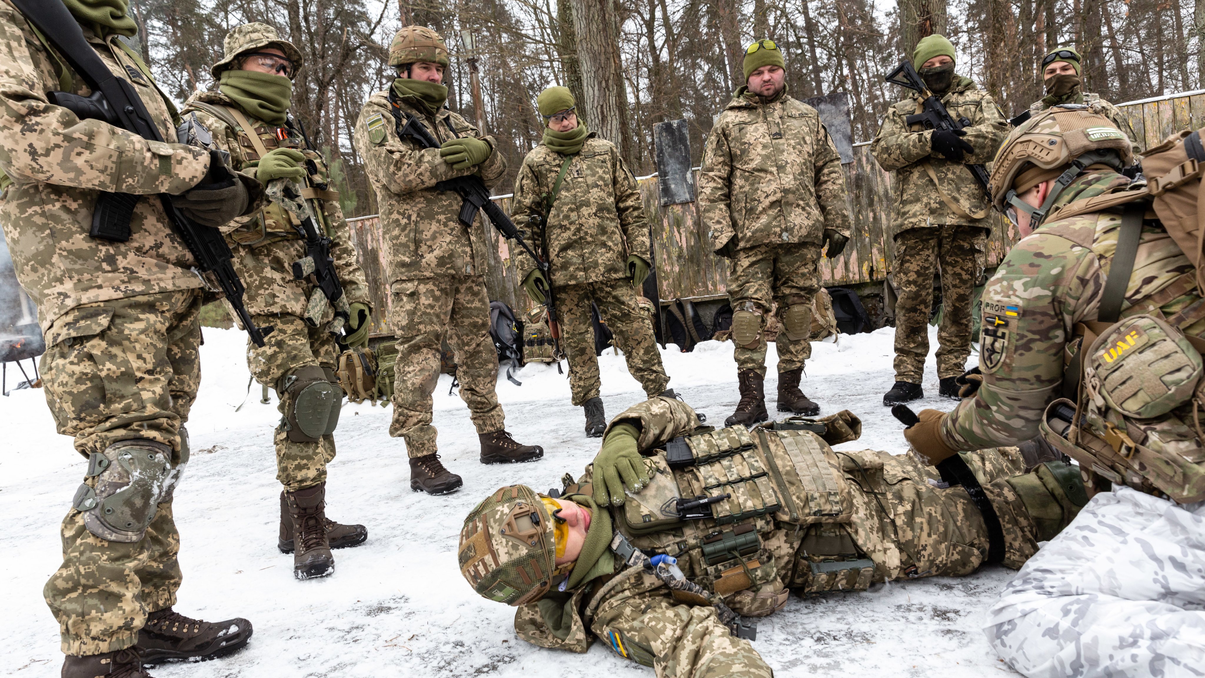 Россия украина нато последние. Шведская армия. Армия Швеции 2022. Бойцы НАТО.