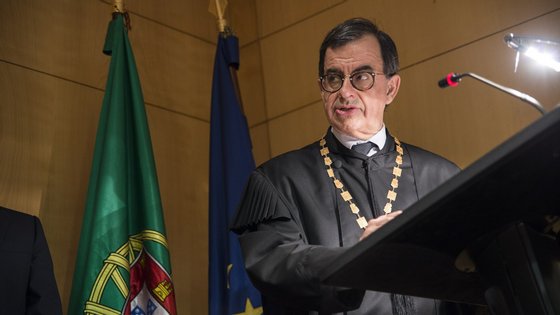 Guillherme d'Oliveira Martins era presidente do Tribunal de Contas quanto o TGV foi chumbado