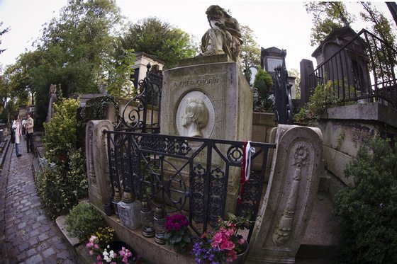 A photo shows the tombstone of Polish-French composer and pianist Frederic Chopin at the Pere Lachaise cemetery in Paris on October 16, 2014 in Paris. AFP PHOTO / JOEL SAGET        (Photo credit should read JOEL SAGET/AFP/Getty Images)