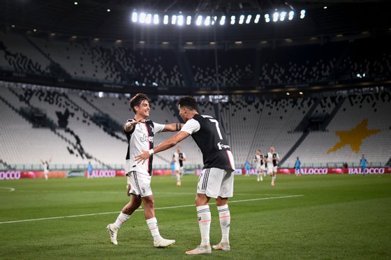 Cristiano Ronaldo (R) of Juventus FC celebrates with Paulo