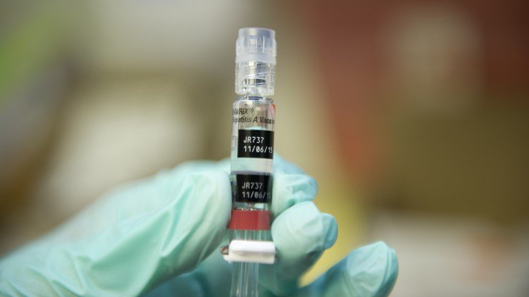 Entre junho e novembro deste ano, Portugal vai receber, pelo menos, mais 38 mil doses de vacinas