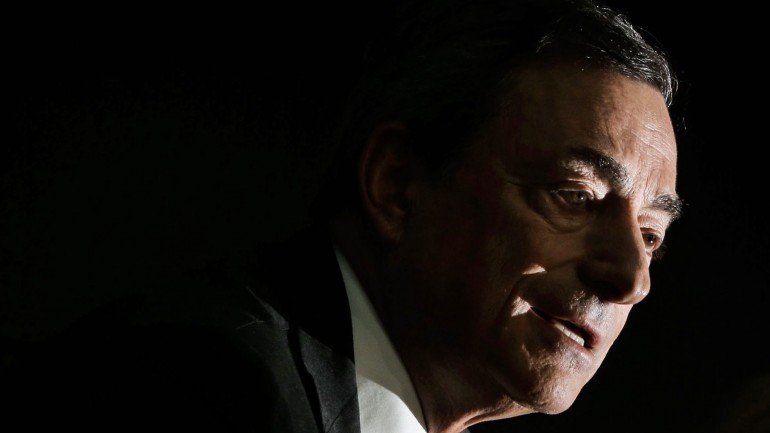 Draghi quer a inflação perto do objetivo &quot;o mais rapidamente possível&quot;.