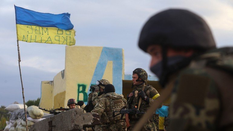 Cessar-fogo assinado na região de Lugansk