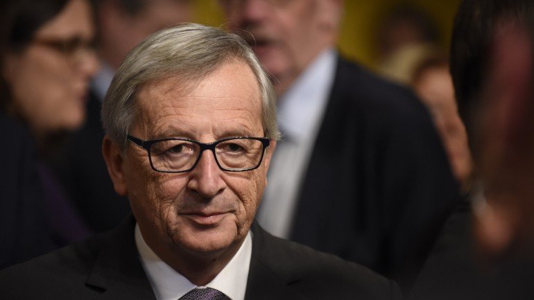 Juncker novamente sob fogo depois de serem conhecidas novas revelações no caso Lux Leaks