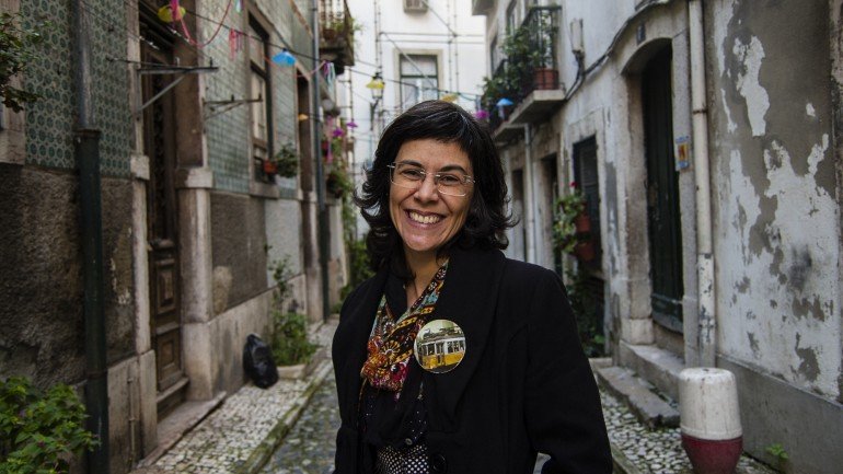Marisa Moura publicou o seu primeiro livro em 2007 e foi editora na revista Exame