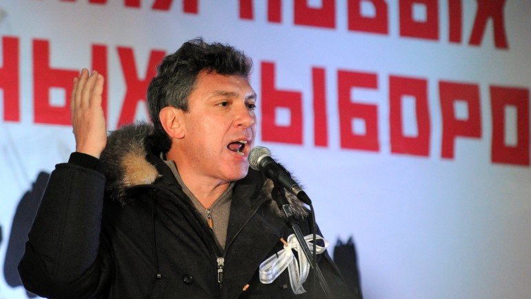 O corpo seminu de Boris Nemtsov foi encontrado junto ao Kremlin