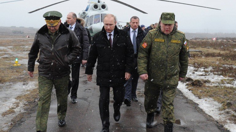 Putin era esperado em São Petersburgo. E apareceu