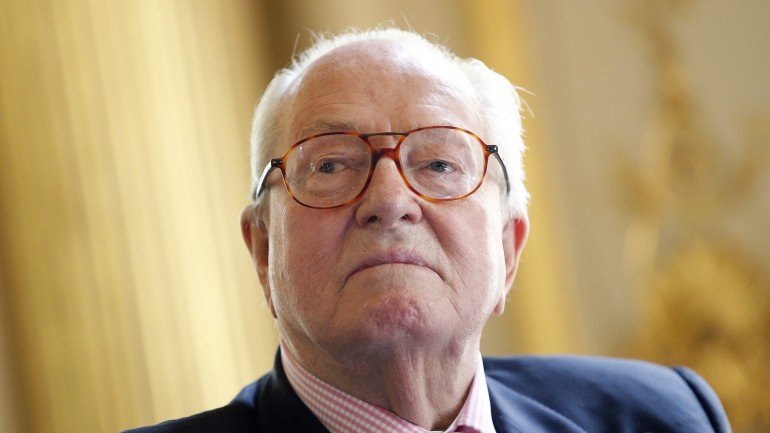 Jean-Marie Le Pen, fundador da Frente Nacional, tem 86 anos