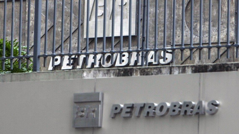 Petrolífera estatal brasileira Petrobras está no centro de um escândalo de corrupção
