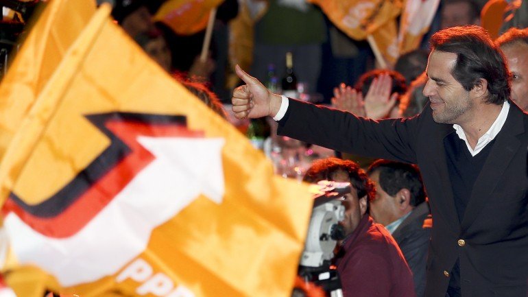 Maioria absoluta do PSD na Madeira esteve tremida com recontagem dos votos