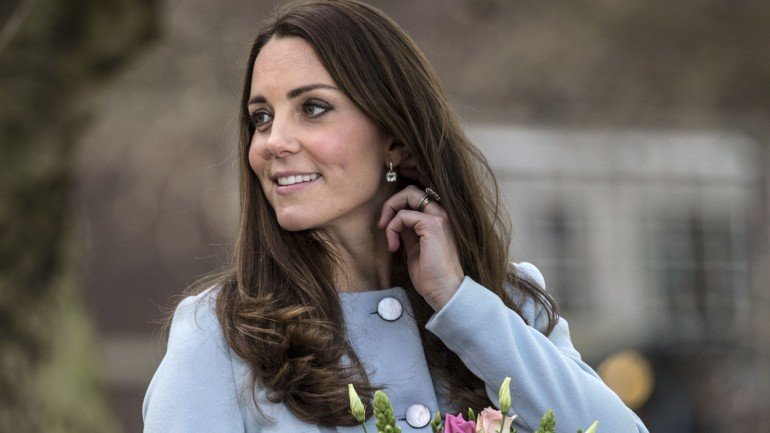 Kate Middleton deu à luz no mesmo hospital onde nasceu o príncipe William