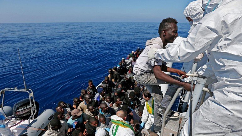 Um patrulheiro francês resgatou 271 imigrantes