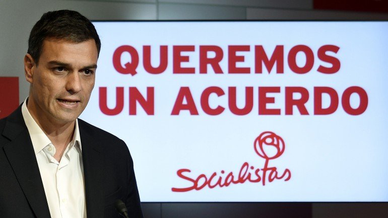 Na maioria dos sítios, o PSOE precisa do apoio do Podemos para formar governo